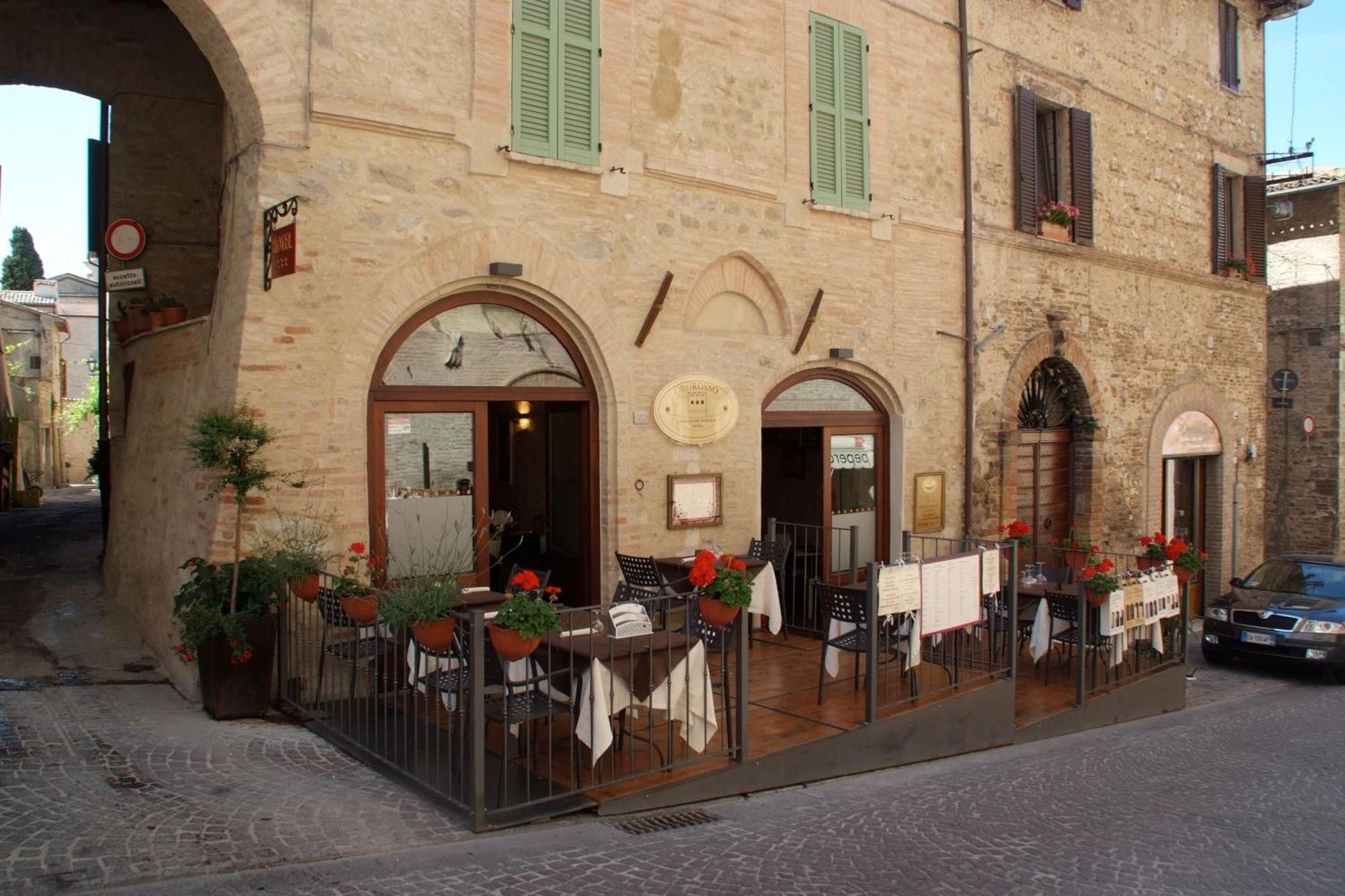 Oro Rosso Hotel Ristorante Montefalco Exterior foto